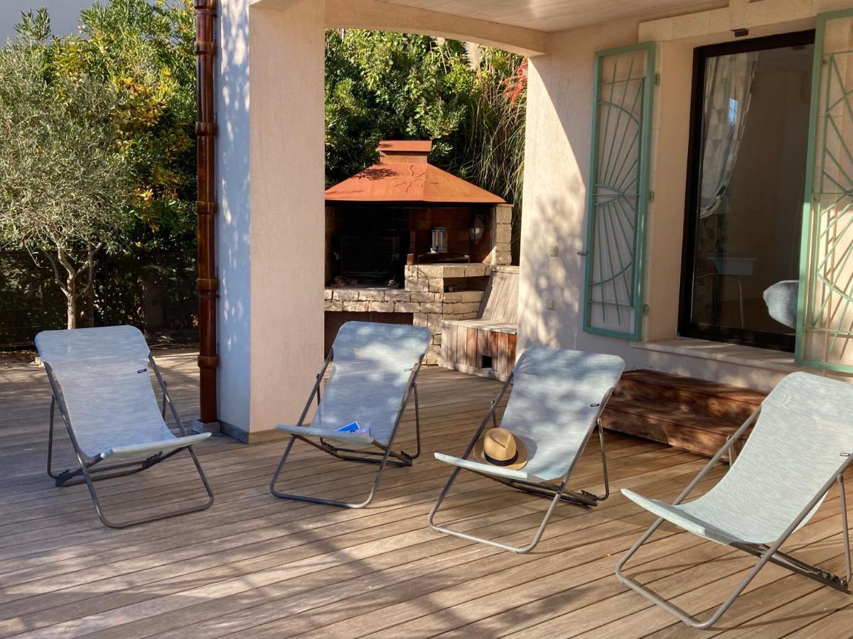 Villa Les Ecureuils Fréjus Exteriör bild