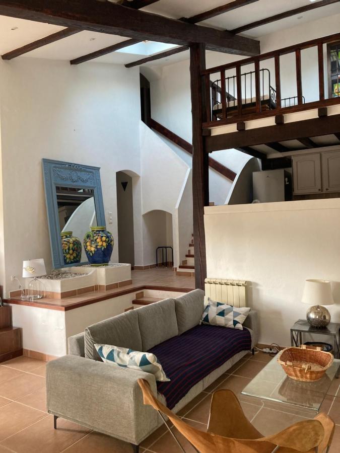 Villa Les Ecureuils Fréjus Exteriör bild